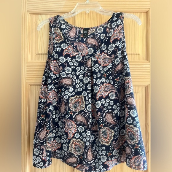 Emery Rose Blue Pink Red and Green Paisley Tank Top Size Larger - Picture 1 of 6
